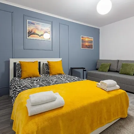 Central, Relaxing&cozy شقة تيميشورا