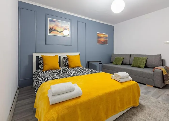 Central, Relaxing&cozy شقة تيميشورا